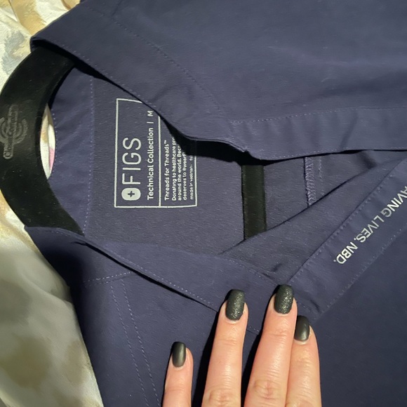 Figs Scrub Set - Picture 3 of 4